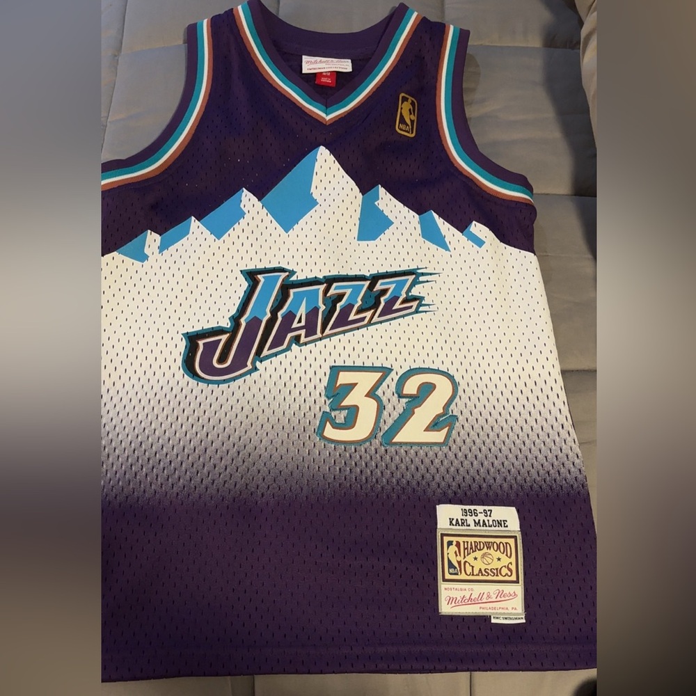 Mitchell & Ness Purple and White Jazz Jersey Malone